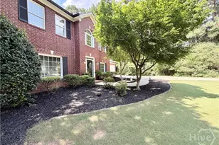 105 Sandstone Dr, Athens, GA 30605 - Photo 3