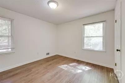 110 Flannigans, Athens, GA 30605 - Photo 31