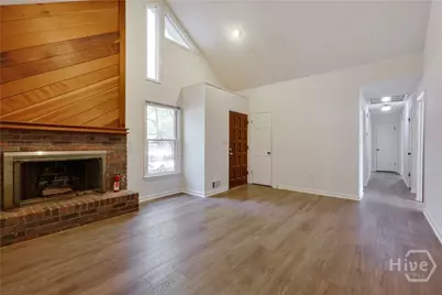 110 Flannigans, Athens, GA 30605 - Photo 9