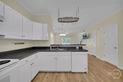 205 Woodstone Drive #8, Athens, GA 30605 - Photo 13
