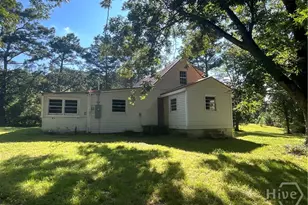 2161 Washington Hwy, Union Point, GA 30669 - Photo 3