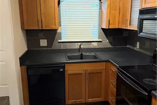 1055 Baxter, Athens, GA 30606 - Photo 9