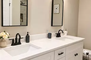 521 Borders, Commerce, GA 30530 - Photo 21