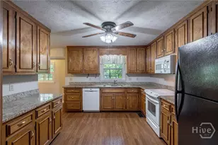 1161 Windsor Dr, Watkinsville, GA 30677 - Photo 9