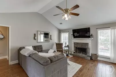 131 Wood Cove, Jefferson, GA 30549 - Photo 7