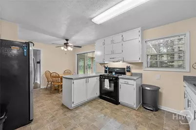 900 Carlton Drive Drive SE, Conyers, GA 30094 - Photo 11