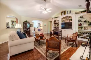 1170 Glen Ln, Bishop, GA 30621 - Photo 3