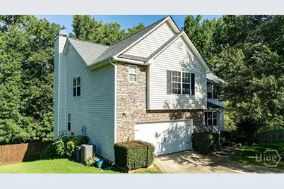 621 Wellington Lane, Monroe, GA 30655 - Photo 3