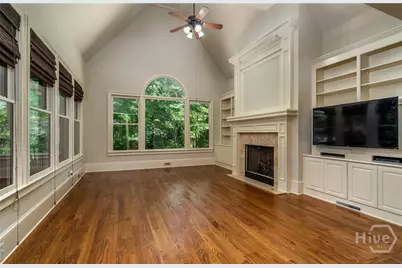 1022 Oxford Way, Watkinsville, GA 30677 - Photo 15