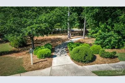 1022 Oxford Way, Watkinsville, GA 30677 - Photo 11