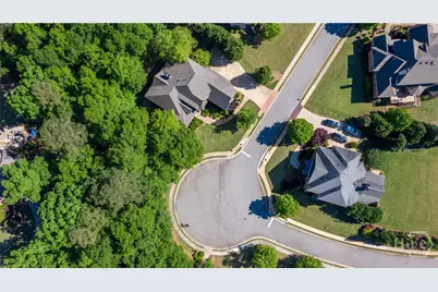 1022 Oxford Way, Watkinsville, GA 30677 - Photo 5