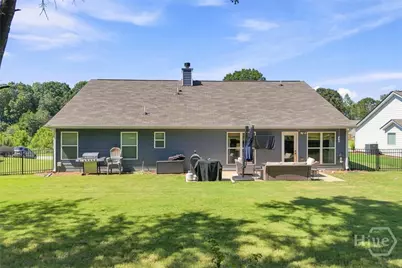 276 Kinsley Way, Statham, GA 30666 - Photo 7