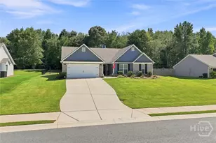 276 Kinsley Wy, Statham, GA 30666 - Photo 17