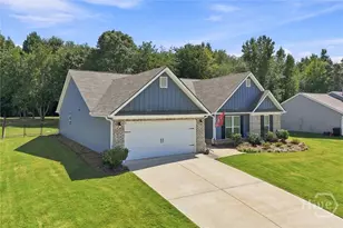 276 Kinsley Wy, Statham, GA 30666 - Photo 5