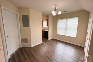 173 Bridgewater Cir, Athens, GA 30601 - Photo 3