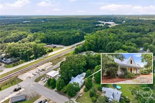 129 N Church St, Bogart, GA 30622 - Photo 9