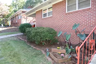 566 Woodland Hills Dr, Athens, GA 30605 - Photo 3