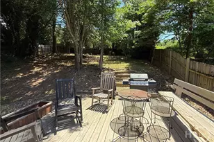 566 Woodland Hills Dr, Athens, GA 30605 - Photo 13