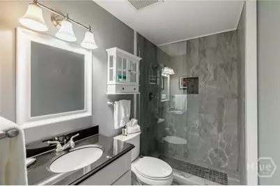 250 W Broad Street #304, Athens, GA 30601 - Photo 13