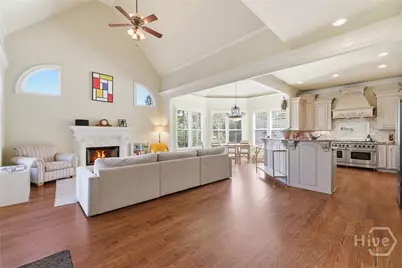 1021 Oxford Way, Watkinsville, GA 30677 - Photo 11