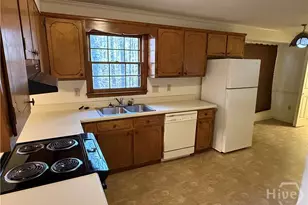 1030 Cherokee Cir, Athens, GA 30606 - Photo 13