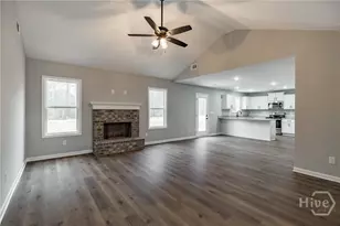 3584 Saddlebrook Dr, Loganville, GA 30052 - Photo 5