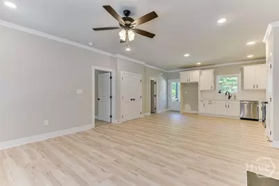 1198 Sunset Cove, Tignall, GA 30668 - Photo 17