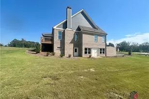 2986 Coralbell Dr, Statham, GA 30666 - Photo 5