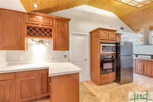 253 Glenn Bryant Rd, Hinesville, GA 31313 - Photo 7