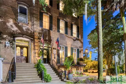 109 W Liberty Street, Savannah, GA 31401 - Photo 5