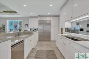 1201 B Bay St, Tybee Island, GA 31328 - Photo 11