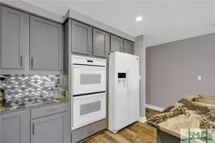 2812 River Dr, Savannah, GA 31404 - Photo 17
