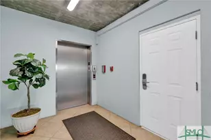 2812 River Dr, Savannah, GA 31404 - Photo 5