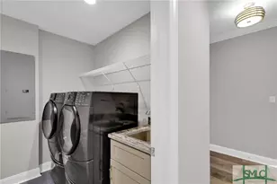 2812 River Dr, Savannah, GA 31404 - Photo 13