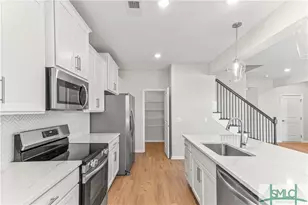 525 Sessile Oak Dr, Savannah, GA 31419 - Photo 11
