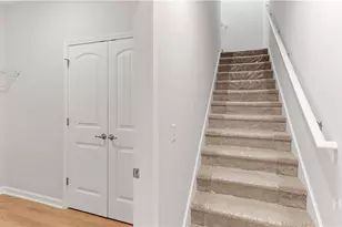 108 Peabody St, Savannah, GA 31407 - Photo 17