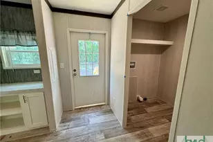 22 Tower Rd, Hinesville, GA 31316 - Photo 9