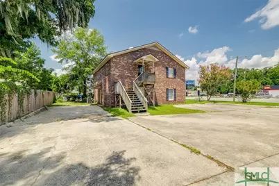 4809 Augusta Road, Savannah, GA 31408 - Photo 3