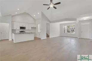 807 Highland Cir, Richmond Hill, GA 31324 - Photo 7