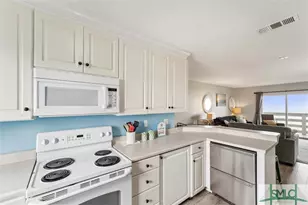 85 Van Horne St, Tybee Island, GA 31328 - Photo 9