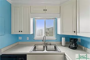 85 Van Horne St, Tybee Island, GA 31328 - Photo 7