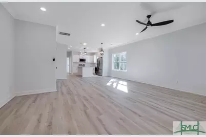1407 E 32nd Street, Savannah, GA 31404 - Photo 11