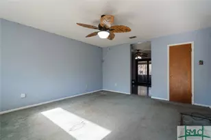 22 Oak St, Hinesville, GA 31313 - Photo 3