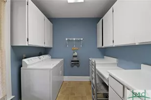 11 N Marsh Rd, Savannah, GA 31410 - Photo 29