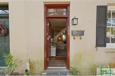 409 E Jones Street, Savannah, GA 31401 - Photo 1