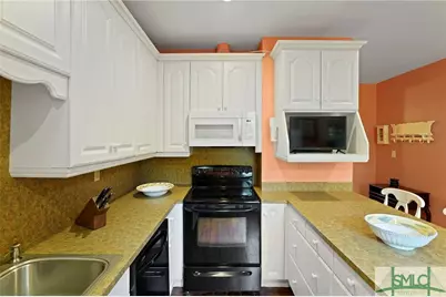 409 E Jones Street, Savannah, GA 31401 - Photo 15