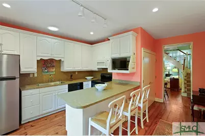 409 E Jones Street, Savannah, GA 31401 - Photo 13