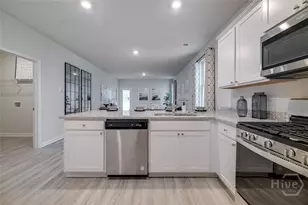 204 Lakeside Dr, Port Wentworth, GA 31407 - Photo 13