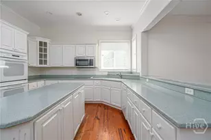 2 Franklin Creek Rd S, Savannah, GA 31411 - Photo 15