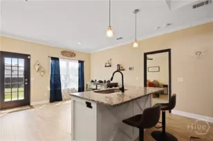 806 Fairview Cir, Hinesville, GA 31313 - Photo 7